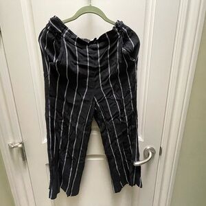 Wide leg striped pants